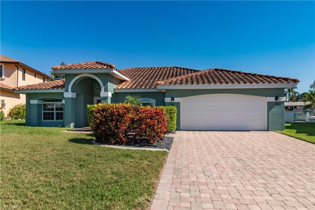 5109 Rutland CT CAPE CORAL, FL 33904