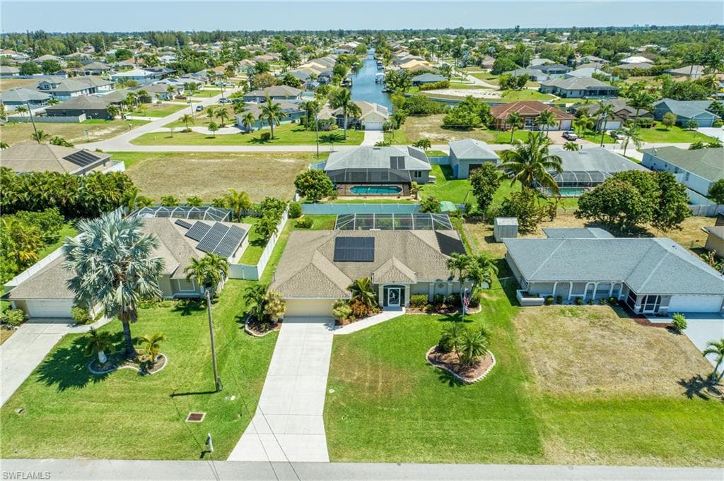 3023 SW 23rd AVE CAPE CORAL, FL 33914