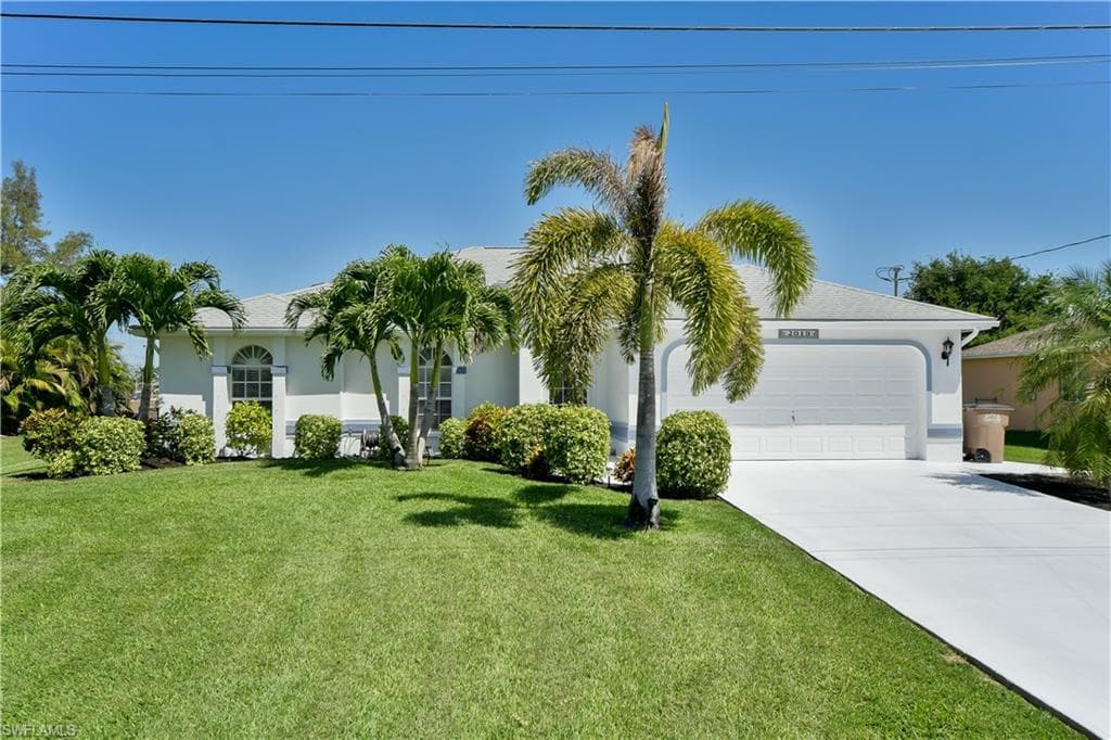 2019 SW 43rd TER CAPE CORAL, FL 33914
