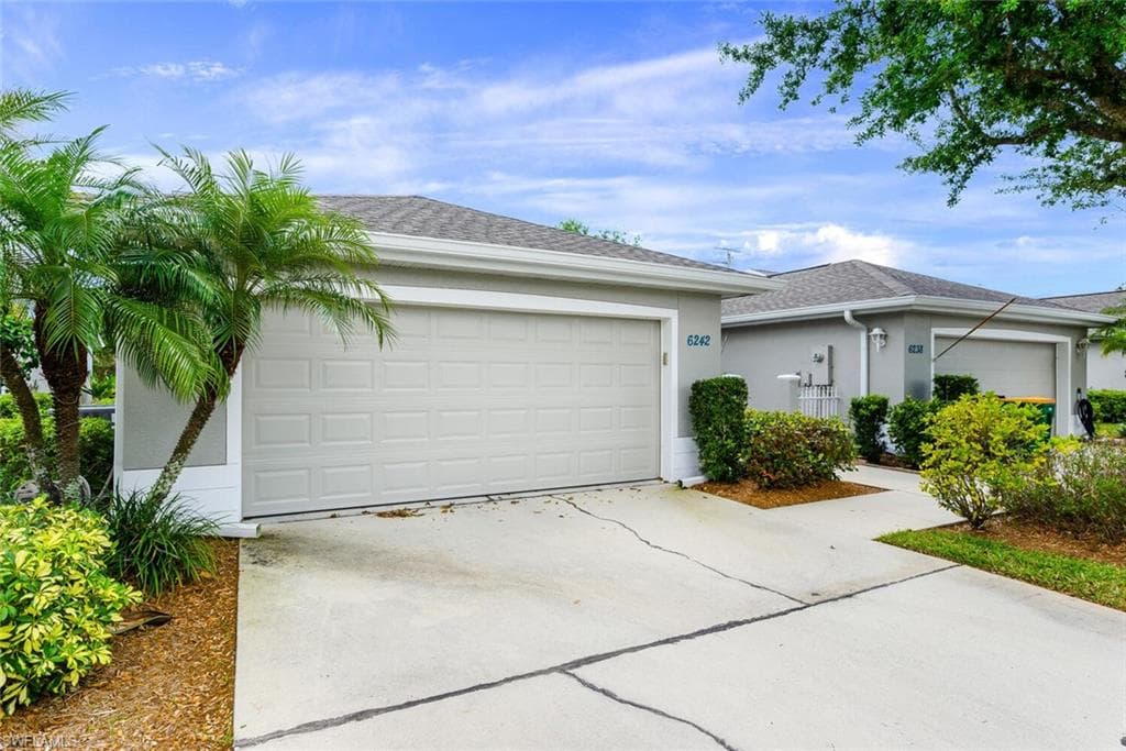 6242 Mandalay CIR 55 NAPLES, FL 34112