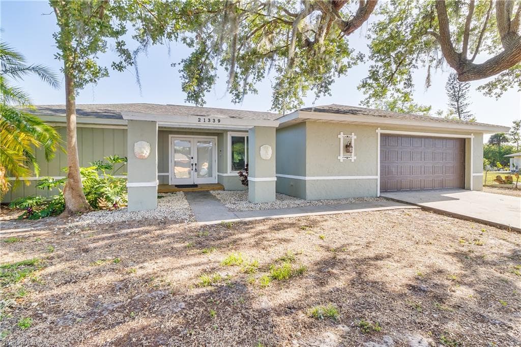 21339 Cottonwood AVE PORT CHARLOTTE, FL 33952
