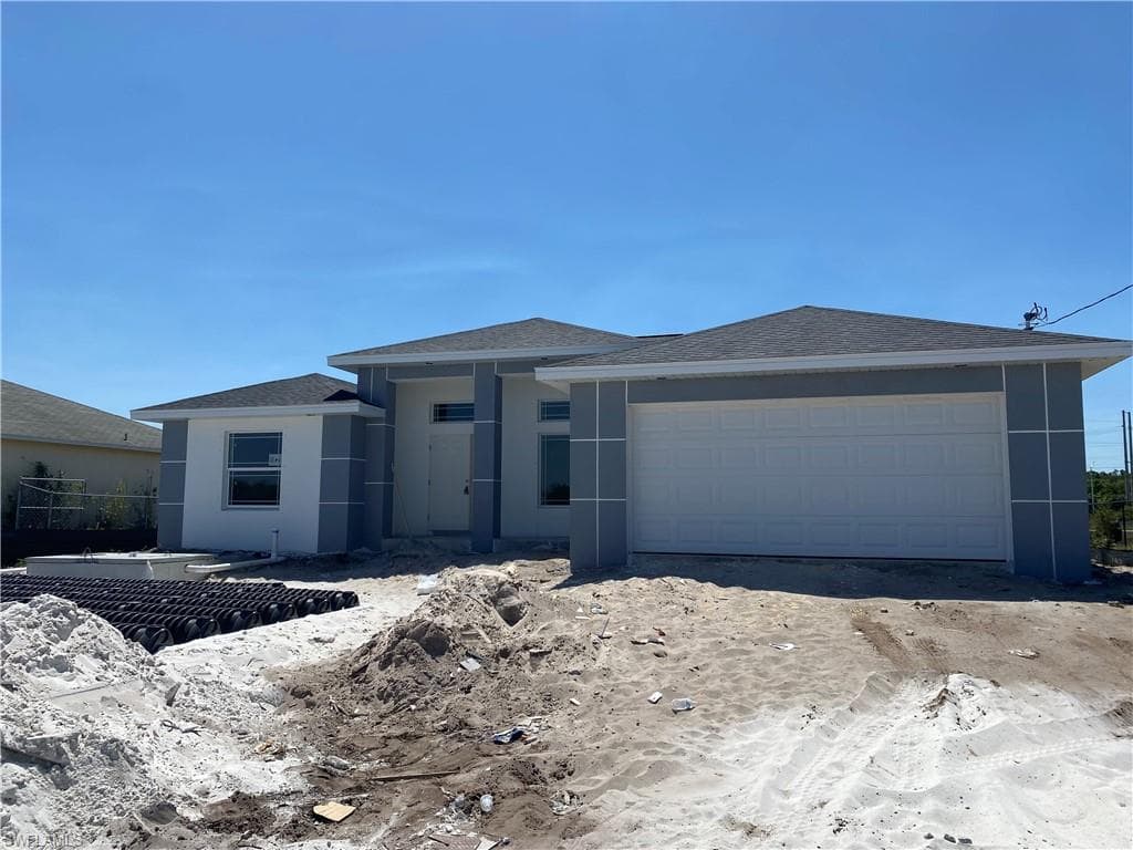 4107 35th ST SW LEHIGH ACRES, FL 33976