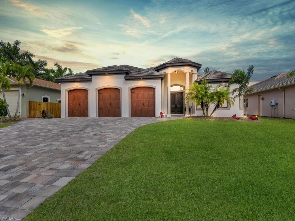 4107 SW 11th AVE CAPE CORAL, FL 33914