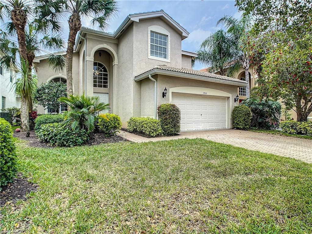 1953 Isla De Palma CIR NAPLES, FL 34119