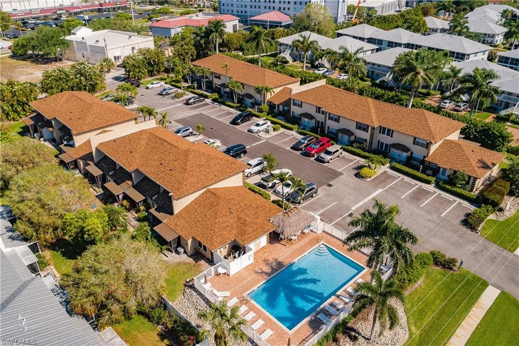 731 Elkcam CIR B108 MARCO ISLAND, FL 34145