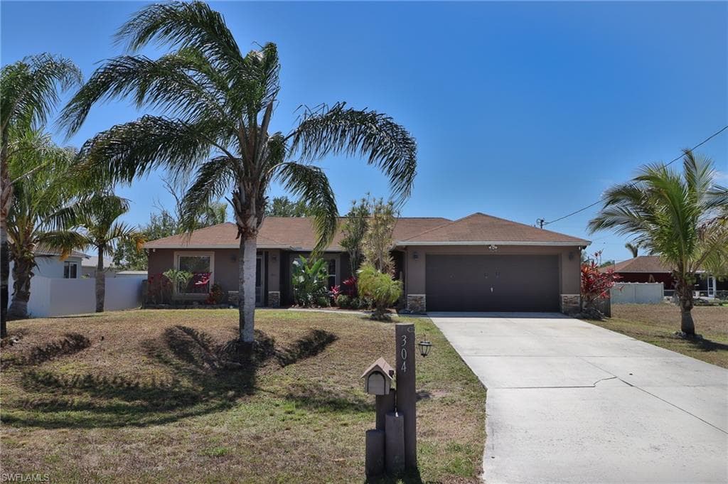 304 NE 15th ST CAPE CORAL, FL 33909
