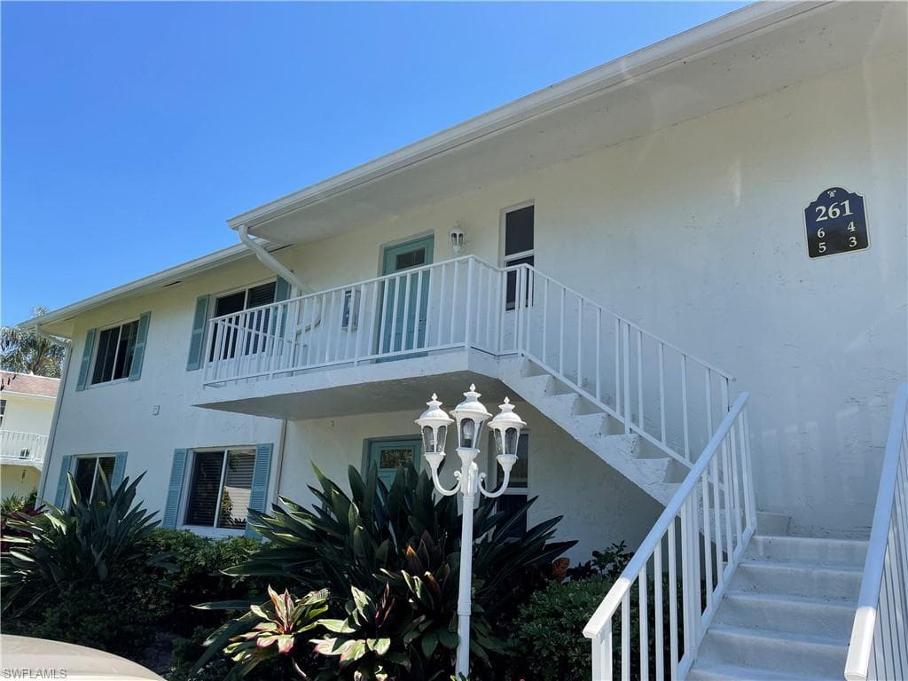 261 Quails Nest RD 6 NAPLES, FL 34112