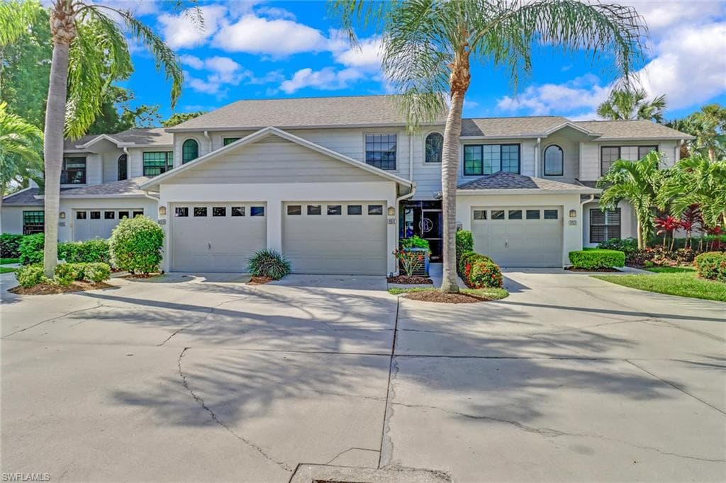 850 Meadowland DR I NAPLES, FL 34108