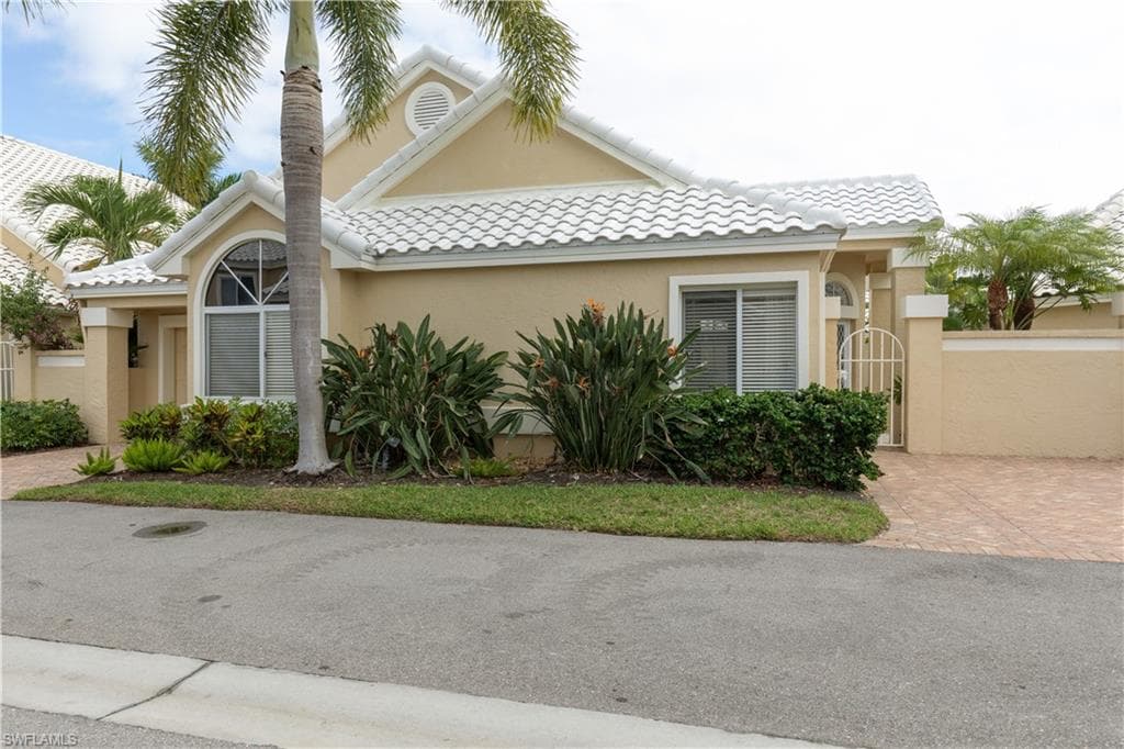 28725 Carmel WAY BONITA SPRINGS, FL 34134