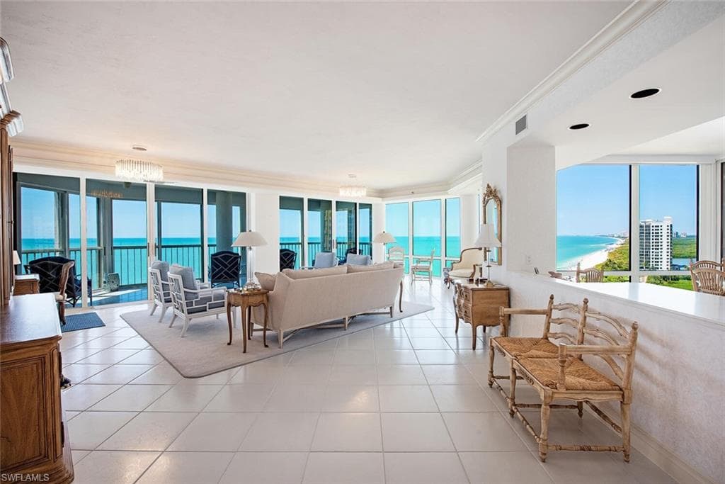 4951 Gulf Shore BLVD N 1103 NAPLES, FL 34103