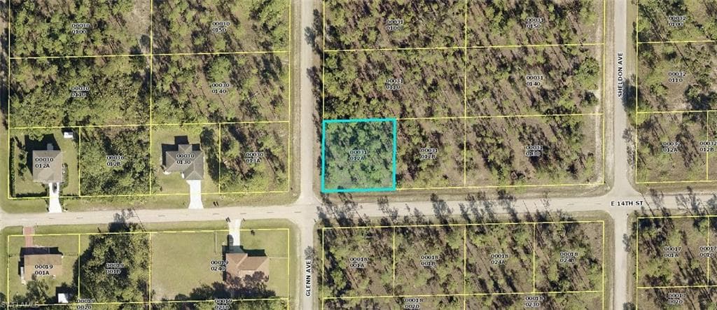 1801 E 14th ST LEHIGH ACRES, FL 33972