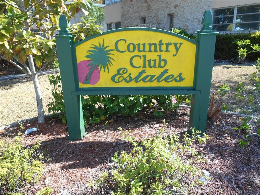 4216 SE 4th PL 9 CAPE CORAL, FL 33904