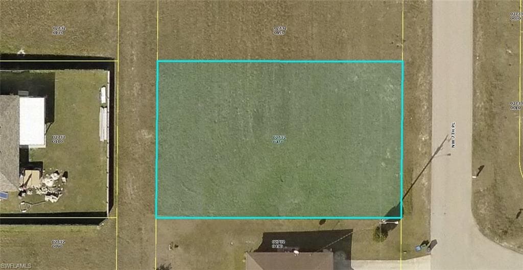 2220 NW 7th PL CAPE CORAL, FL 33993