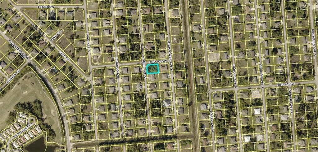 201/203 Homer AVE S LEHIGH ACRES, FL 33973