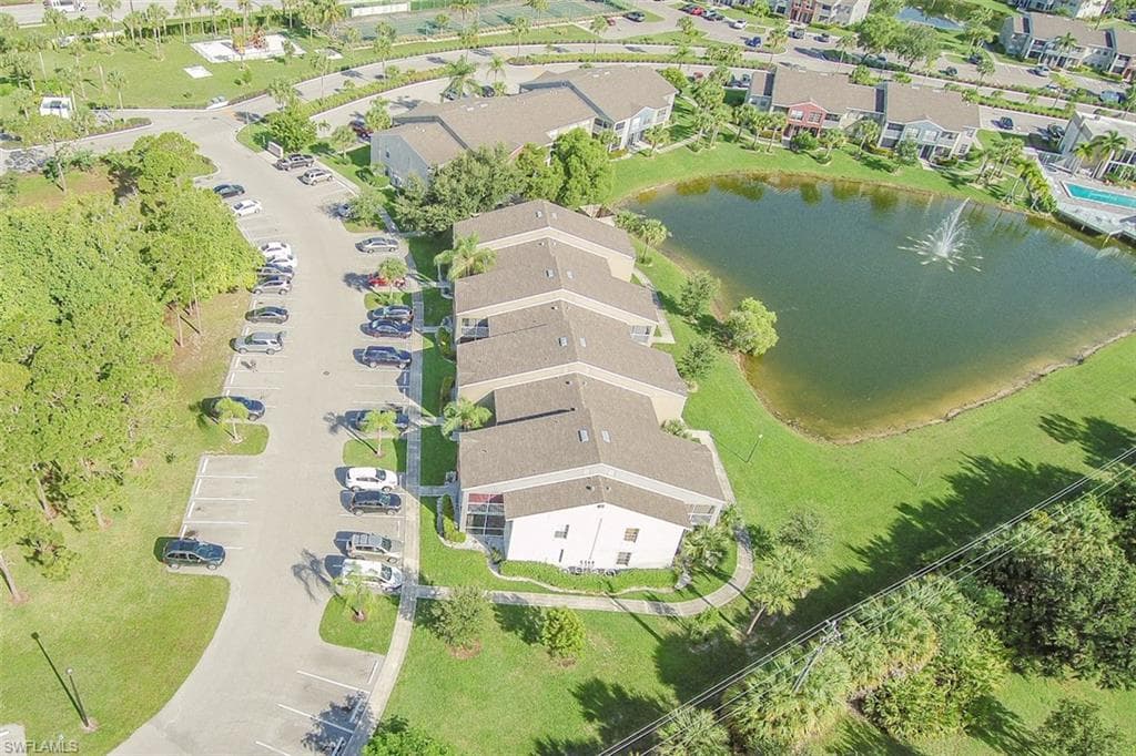 169 Santa Clara DR 169-8 NAPLES, FL 34104