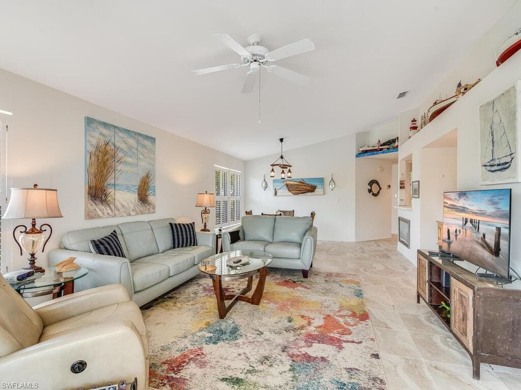 1308 Mainsail DR 921 NAPLES, FL 34114