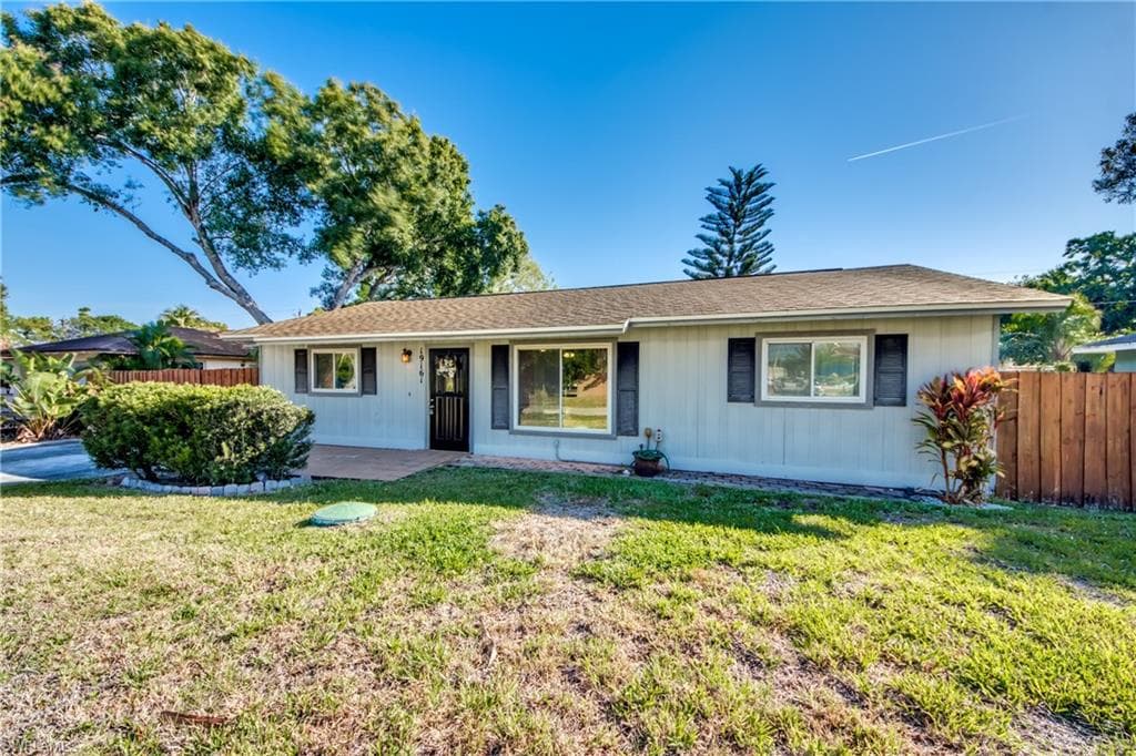 19161 Acorn RD FORT MYERS, FL 33967