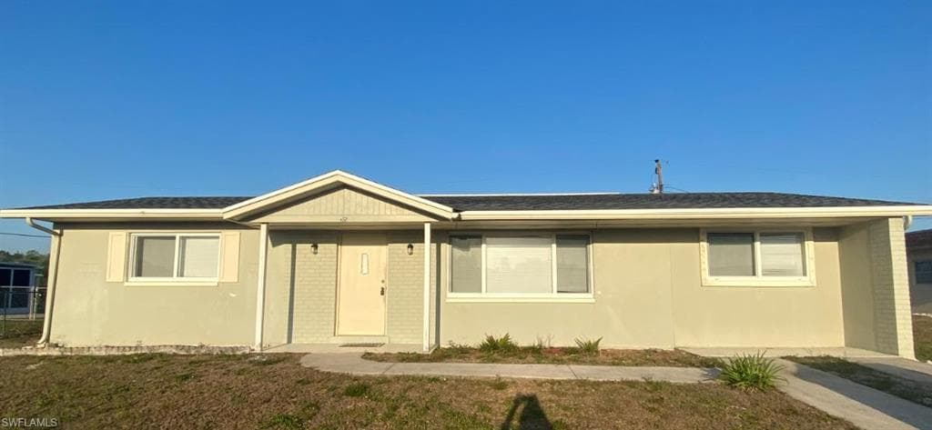 315 Rushmore AVE N LEHIGH ACRES, FL 33936