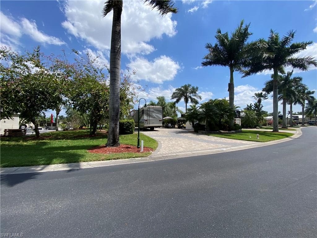 Lot 245 3030 E Riverbend Resort BLVD LABELLE, FL 33935