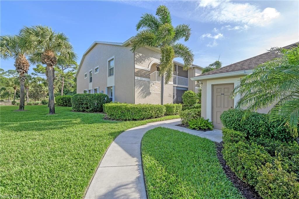 26180 Clarkston DR 101 BONITA SPRINGS, FL 34135