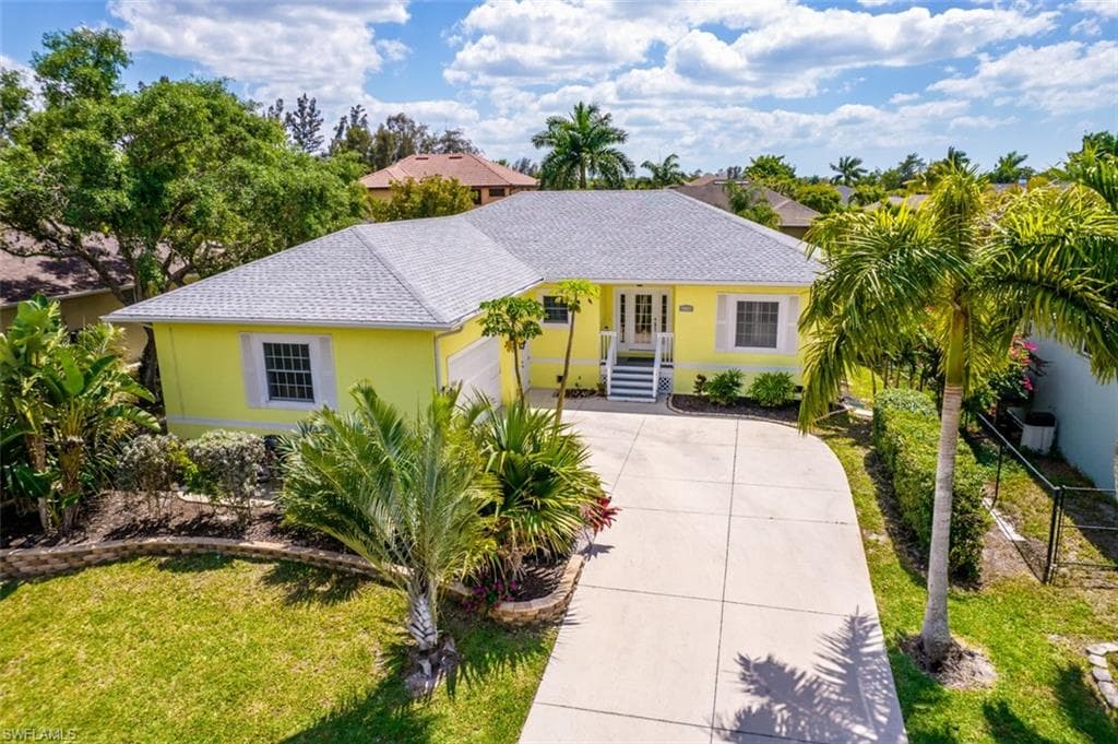 7887 Sandel Wood CIR W FORT MYERS, FL 33908