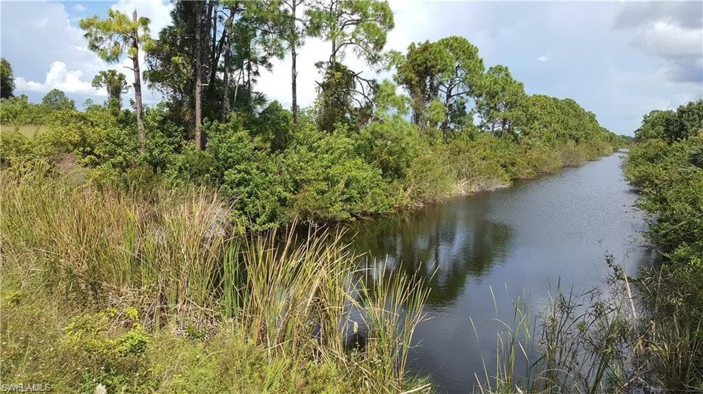 3804 Burnt Store RD N CAPE CORAL, FL 33993