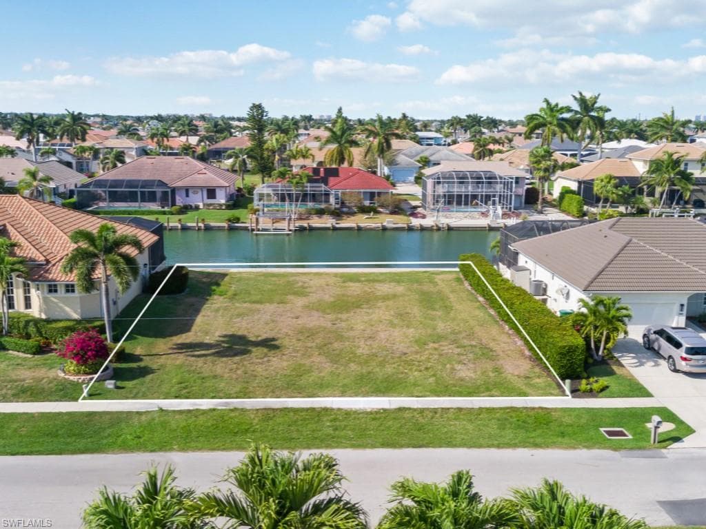 1172 Lamplighter CT MARCO ISLAND, FL 34145