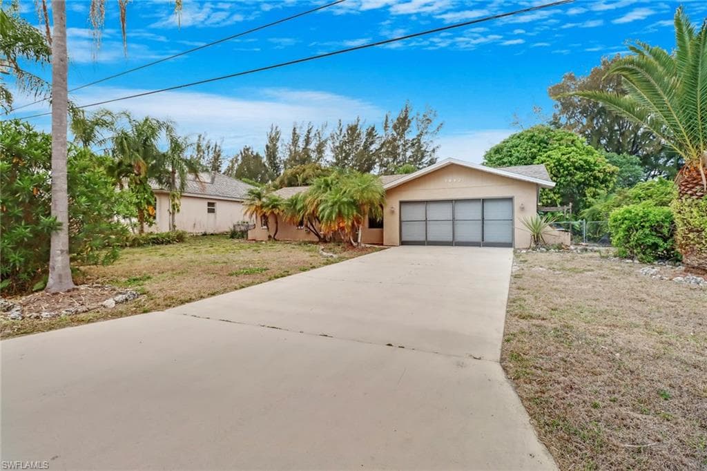 1802 SW 15th AVE CAPE CORAL, FL 33991