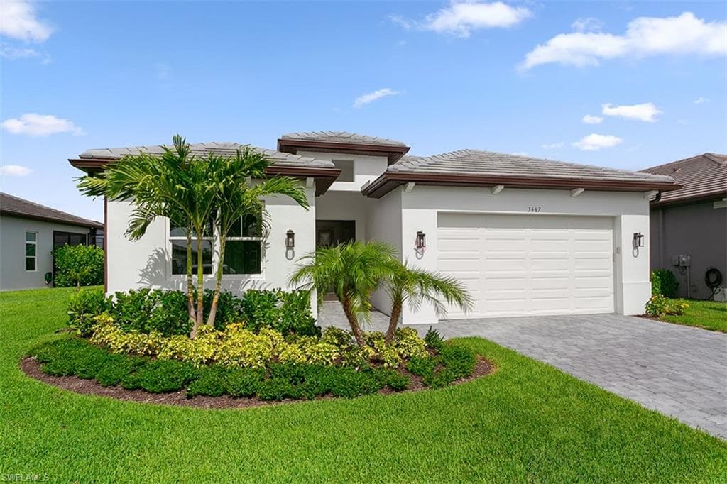 3667 Sapphire Cove Circle NAPLES, FL 34114