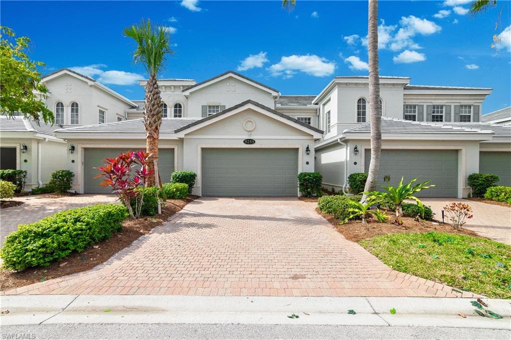 9255 Museo CIR 6-203 NAPLES, FL 34114