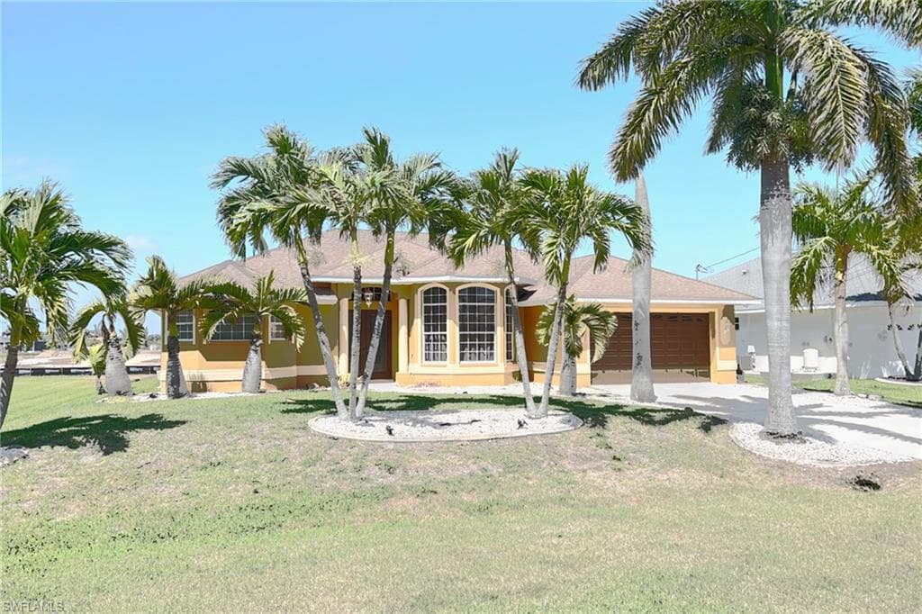2711 SW 45th ST CAPE CORAL, FL 33914