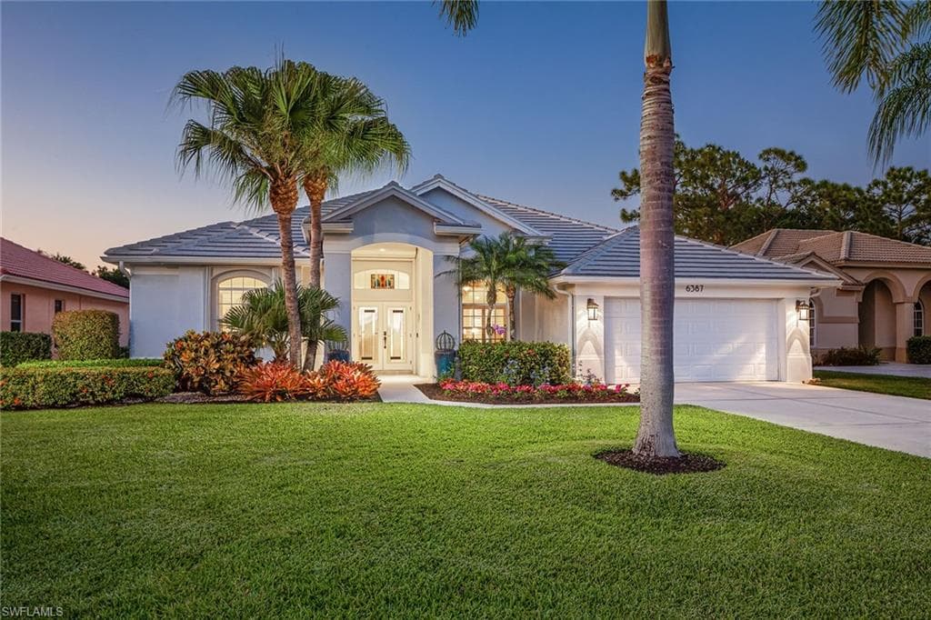 6387 Old Mahogany CT NAPLES, FL 34109