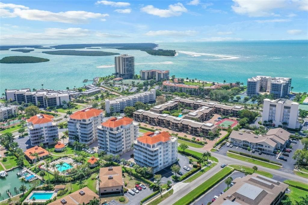 1111 Swallow AVE PH-1 MARCO ISLAND, FL 34145