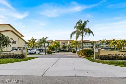 4230 SE 20th PL 302 CAPE CORAL, FL 33904