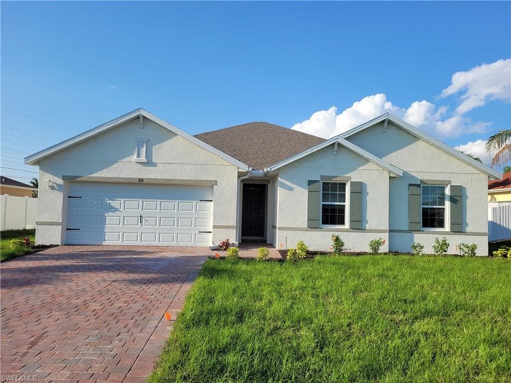 105 SE 3RD TER CAPE CORAL, FL 33990