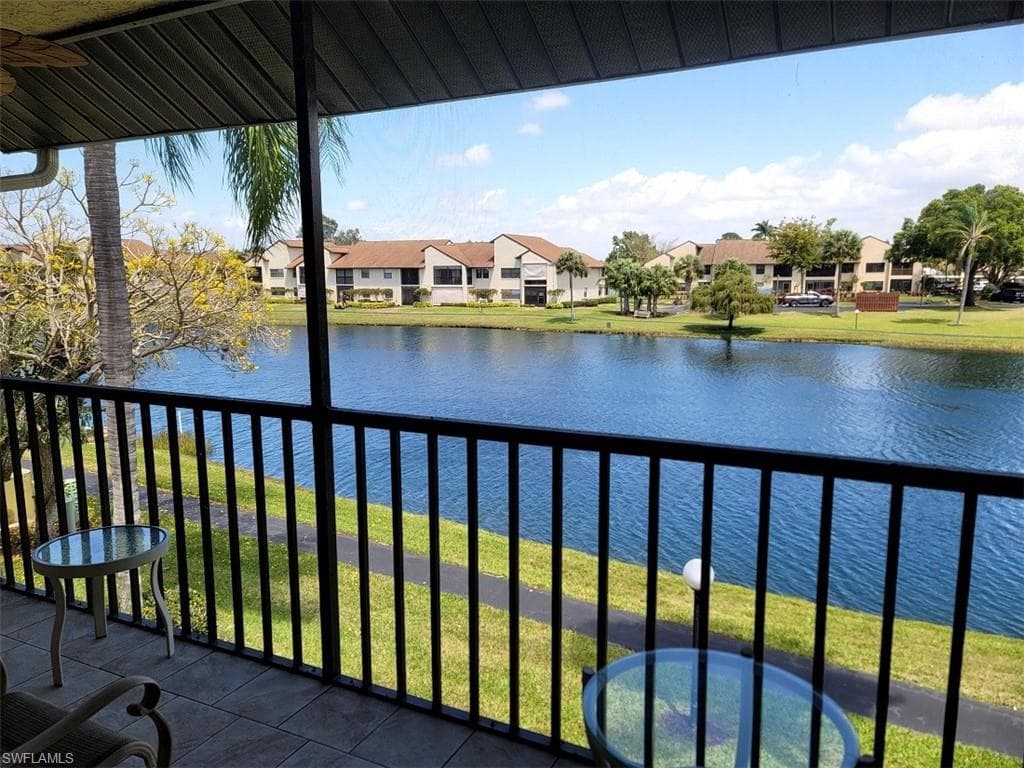 8625 Charter Club CIR 7 FORT MYERS, FL 33919