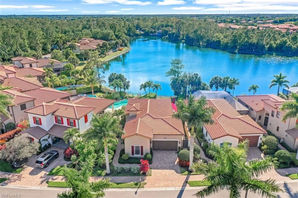 7919 Cordoba PL NAPLES, FL 34113