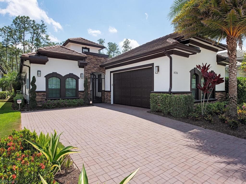 14730 Reserve LN NAPLES, FL 34109