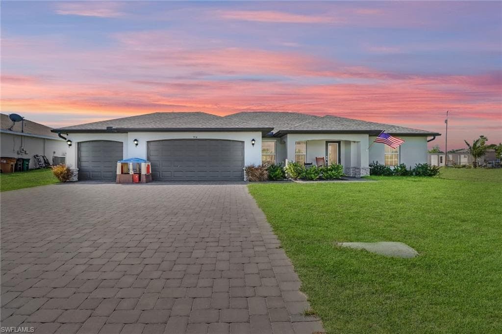 914 13th PL CAPE CORAL, FL 33909