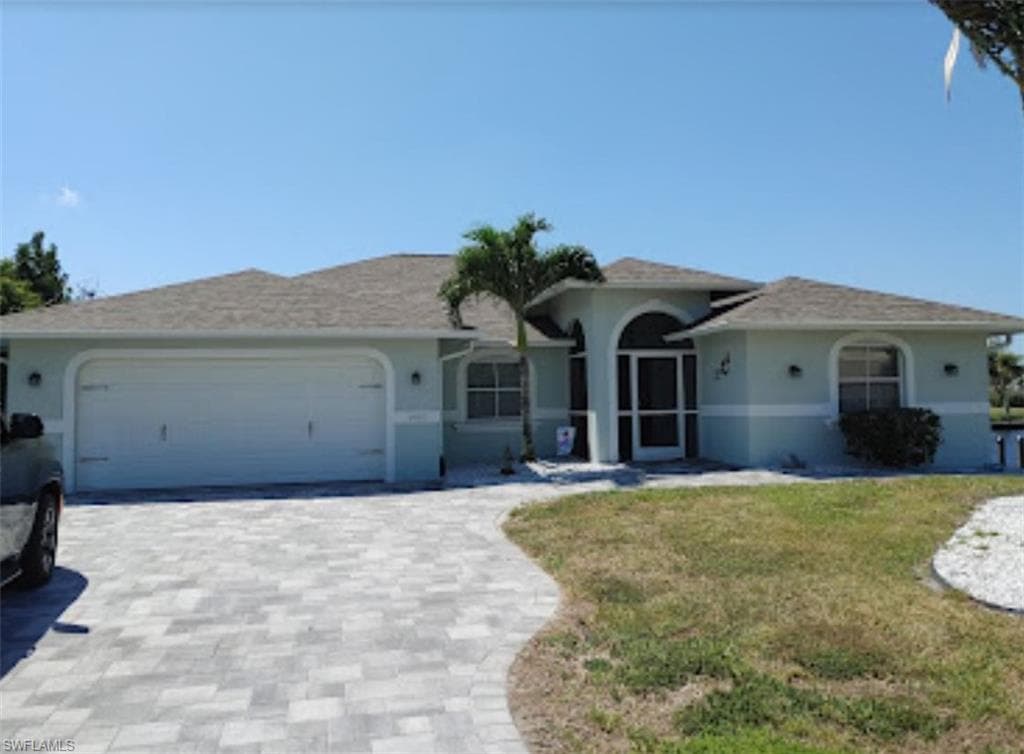 1902 SE 26th ST CAPE CORAL, FL 33904