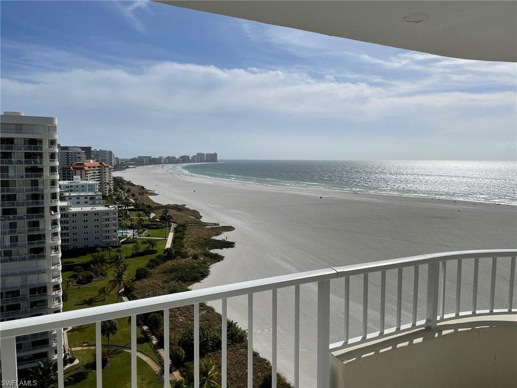 320 Seaview CT 1711 MARCO ISLAND, FL 34145