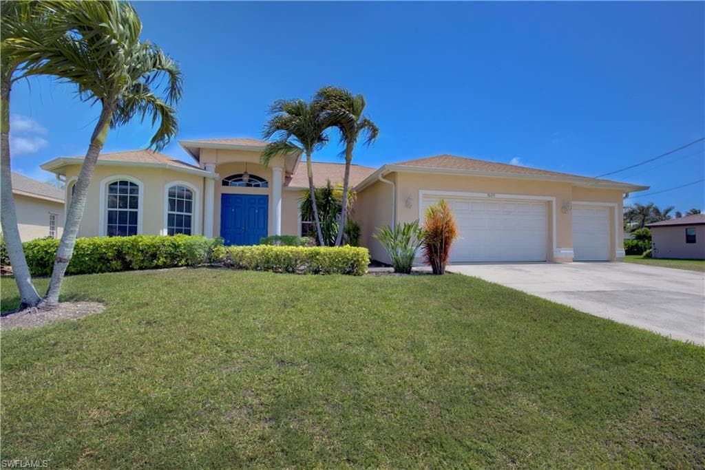 3023 SW 26th CT CAPE CORAL, FL 33914