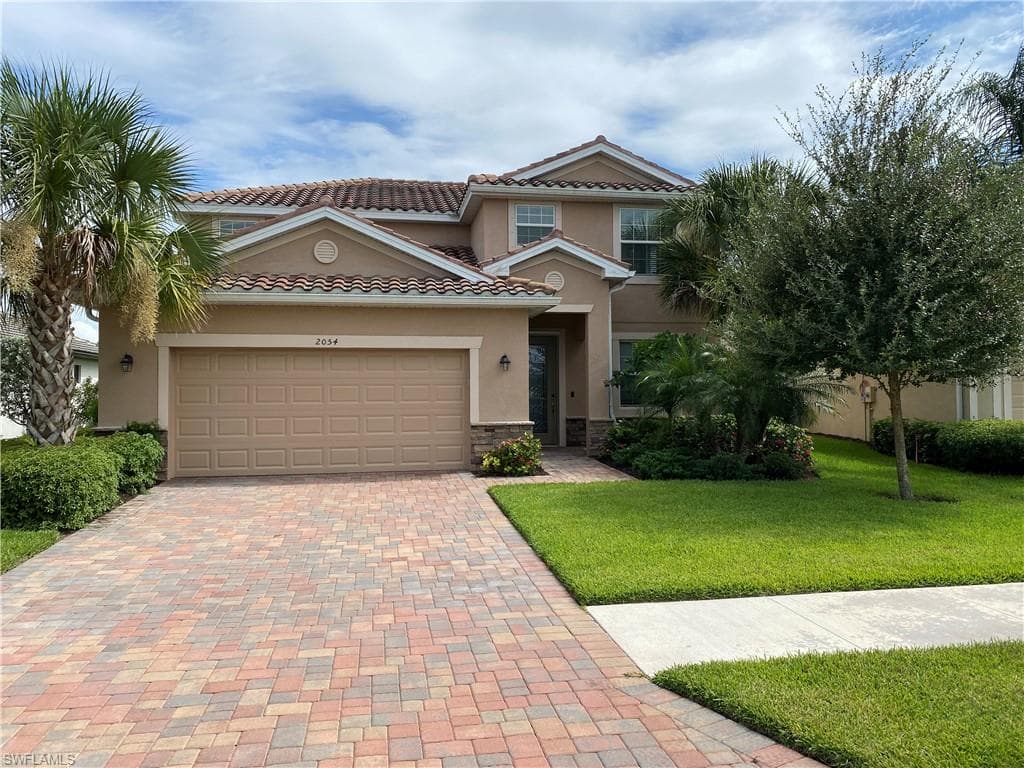 2138 Clementine ST NAPLES, FL 34120