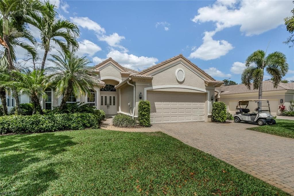 2885 Lone Pine LN NAPLES, FL 34119
