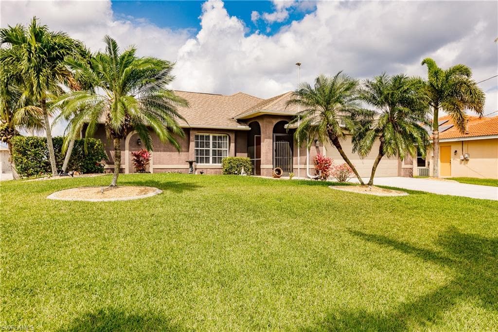 1024 NW 33rd PL CAPE CORAL, FL 33993