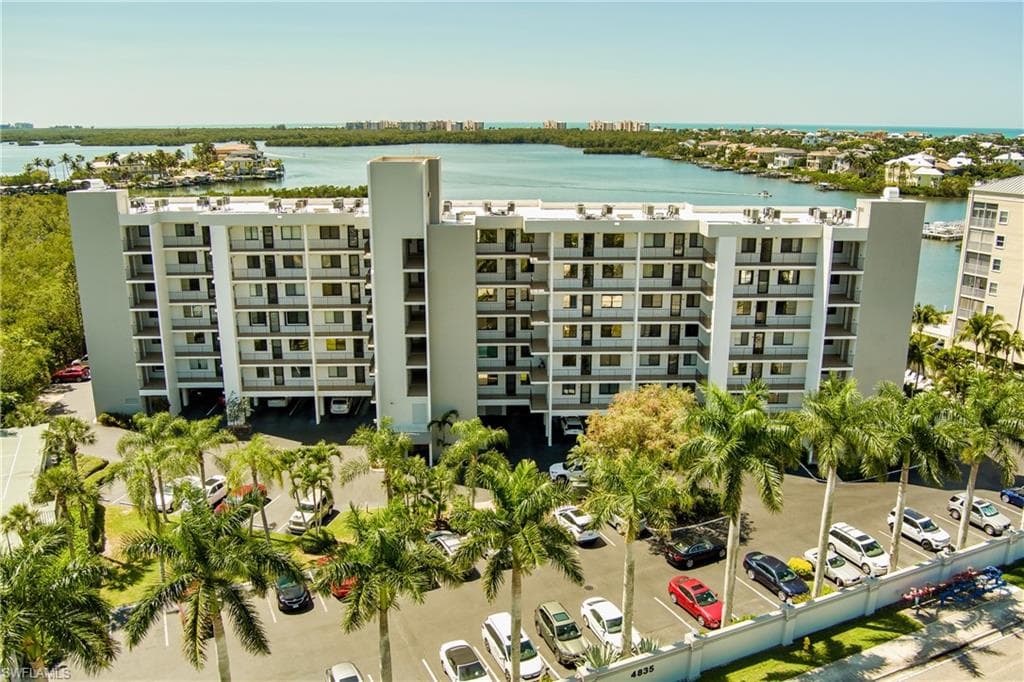 4835 Bonita Beach RD 104 BONITA SPRINGS, FL 34134