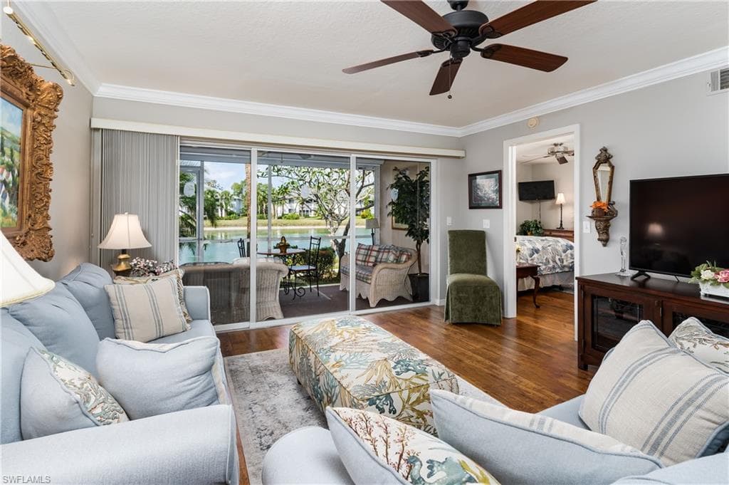 379 Gabriel CIR 2301 NAPLES, FL 34104