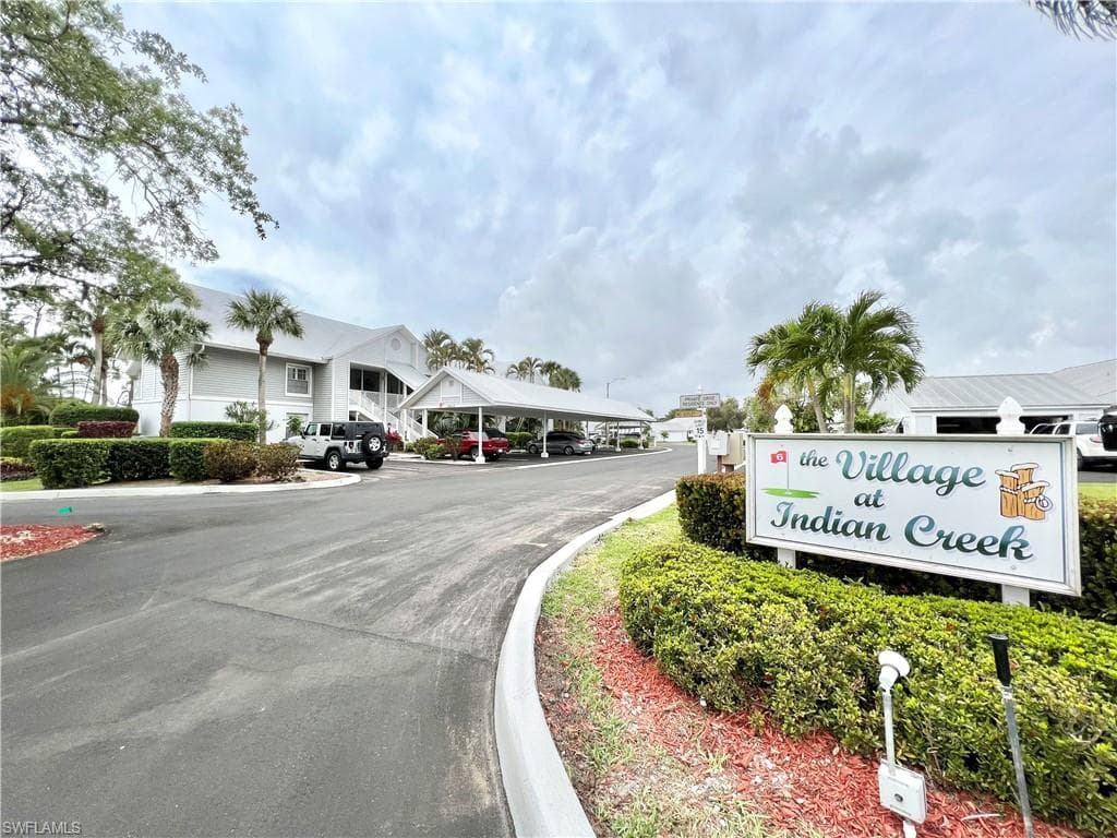 15410 River Vista DR 102 NORTH FORT MYERS, FL 33917