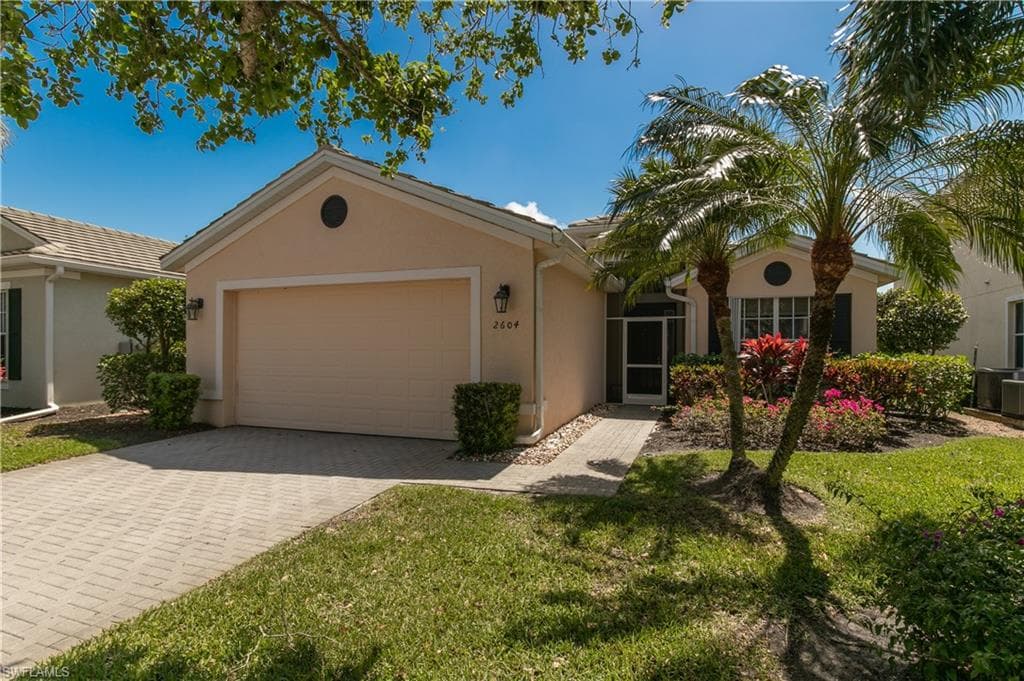 2604 Maraval CT CAPE CORAL, FL 33991