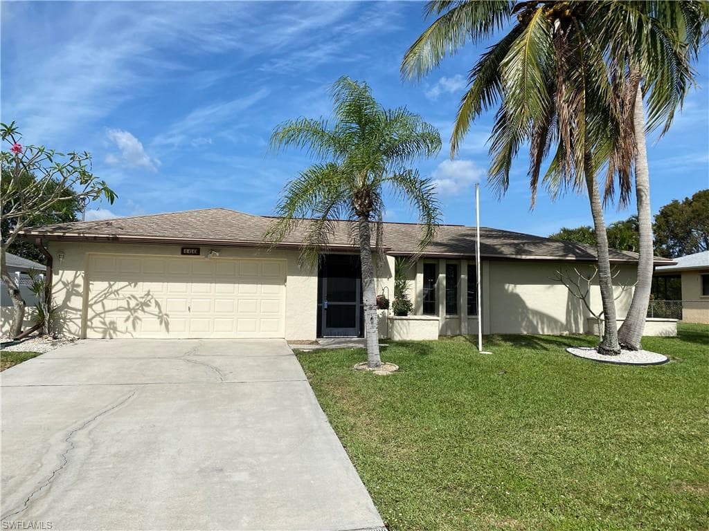 460 SE 17th AVE CAPE CORAL, FL 33990